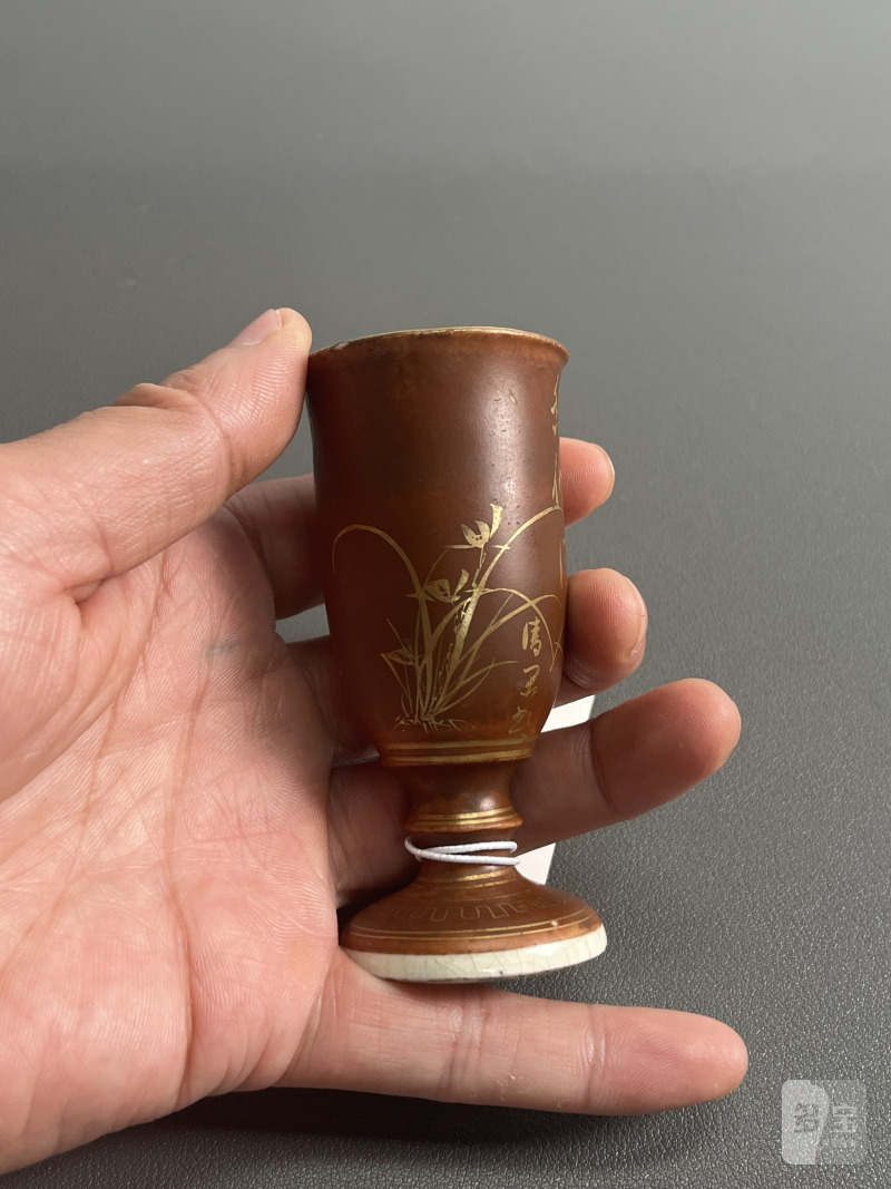 18 世纪  紫金釉描金诗文高足杯 - 图8
